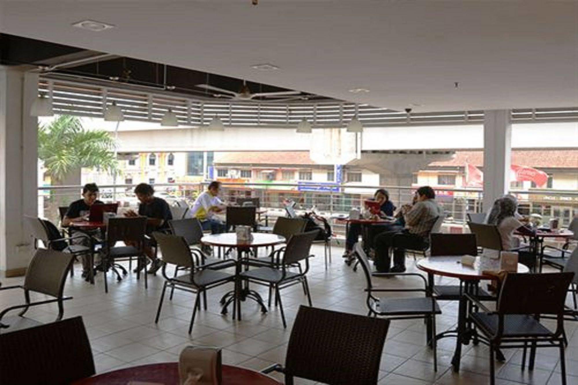 Tune Hotel - Kota Bharu City Centre Exterior foto